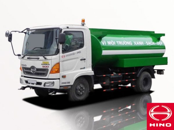 xe-phun-nuoc-rua-duong-hino-6-khoi