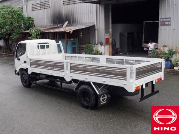 xe-tai-hino-dutro-thung-lung-4 (1)