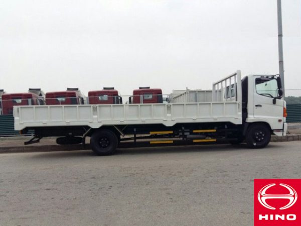 xe-tai-hino-fc-thung-lung-1