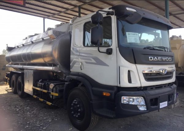 daewoo-3chan-cho-xang-dau