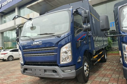 xe-tai-iz650-do-thanh-7-tan-thung-bat-500×334