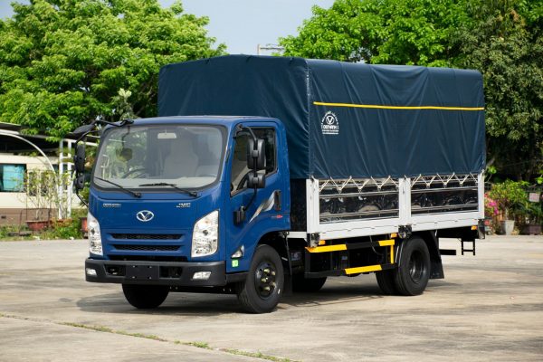 xe-tai-do-thanh-iz50m-plus-tmb-1tan99-thung-4m38