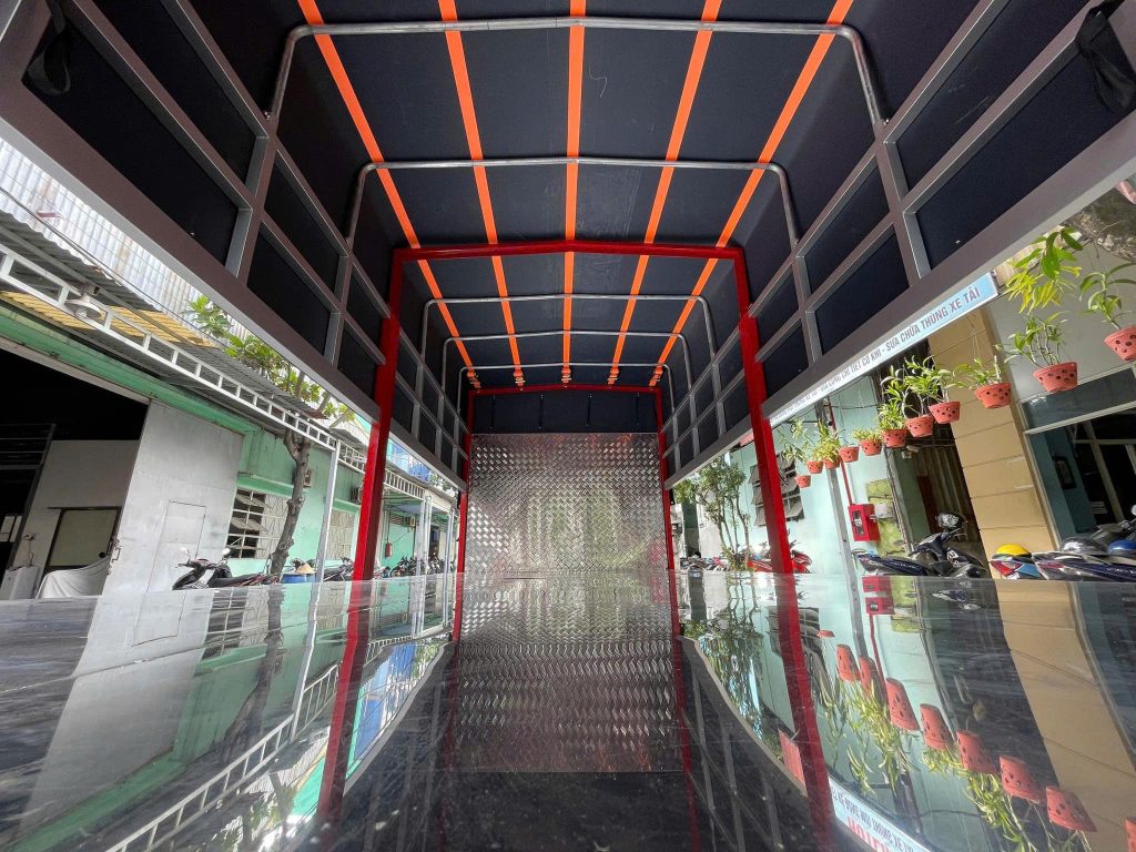 xe-tai-isuzu-QKR-270