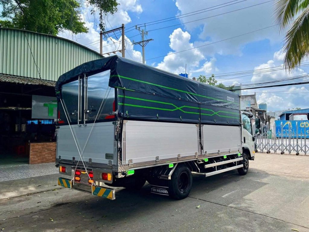 xe-tai-isuzu-frr-650