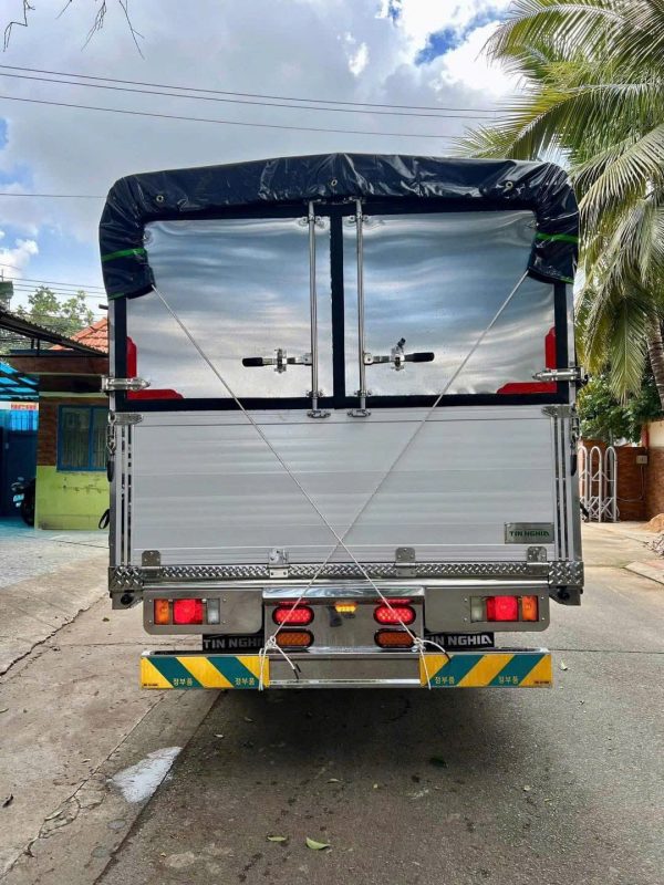 xe-tai-isuzu-frr-650