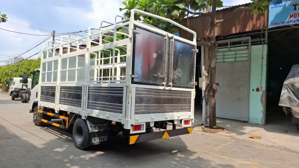 z6398740215096_0e93cadb0ad31c80e9fdfeb85c97fc1a