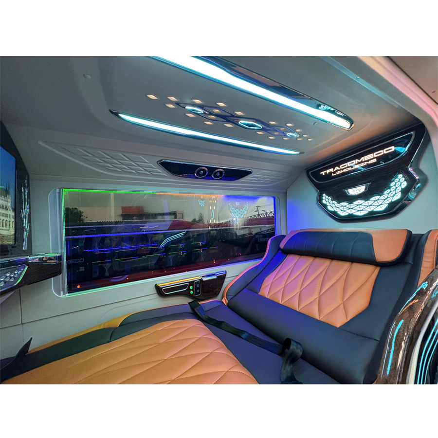 XE-TRACOMECO-UNIVERSE-LIMOUSINE-24-PHONG-HYUNDAI-425PS