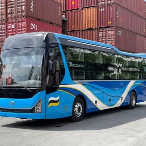 XE-TRACOMECO-UNIVERSE-LIMOUSINE-34-PHONG-HYUNDAI–425PS