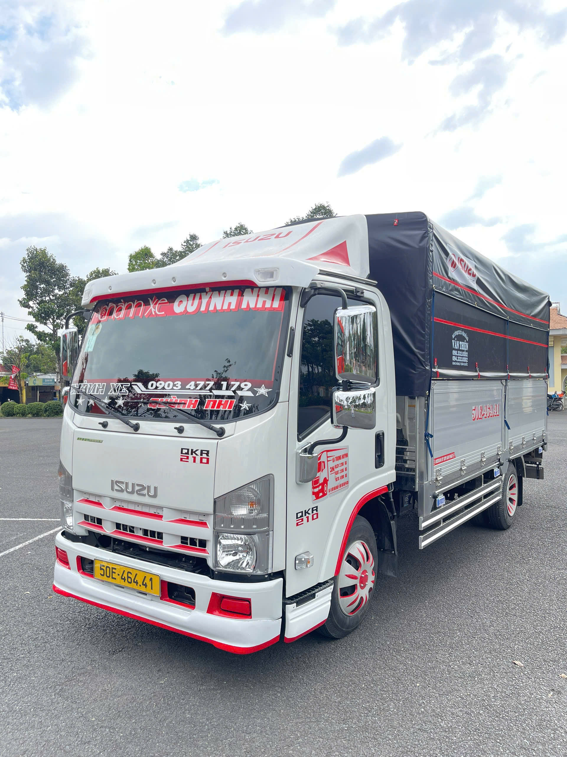 gia-xe-tai-Isuzu-QKR-270